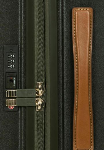 Чемодан на колесах