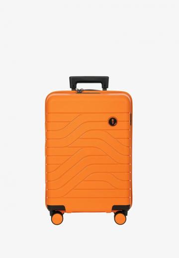 Чемодан на колесах