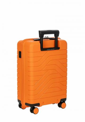 Чемодан на колесах