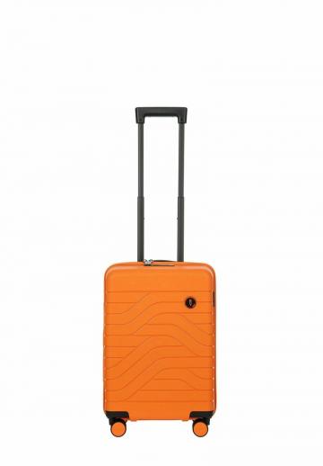 Чемодан на колесах