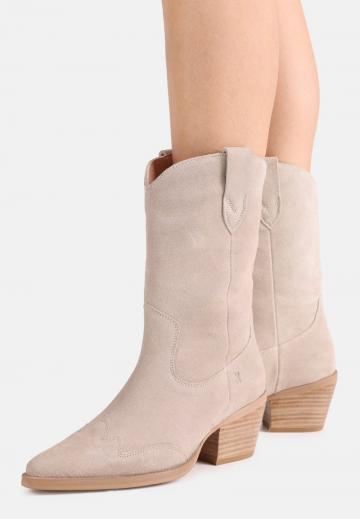 Ковбойские сапоги