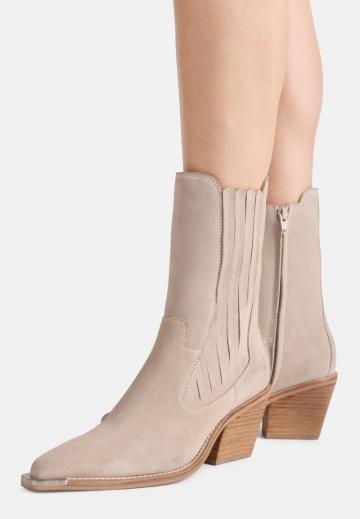 Ковбойские сапожки