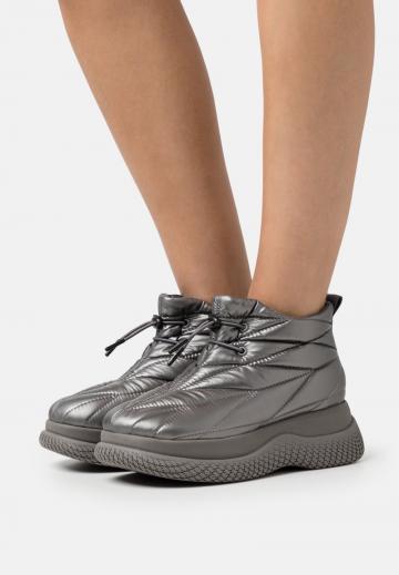 Полусапожки на платформе