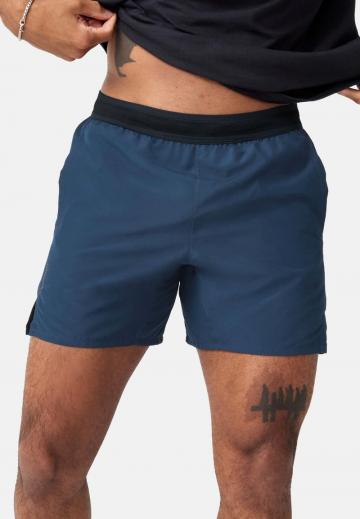 Спортивныве шорты