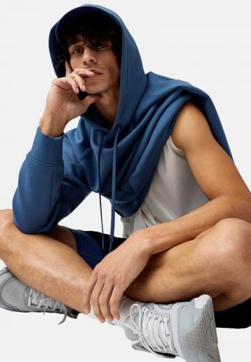 Спортивная кофта