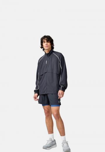 Спортивная куртка