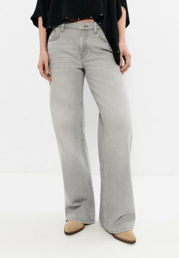 Свободные джинсы