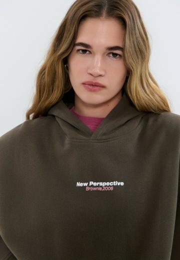 Пуловер с капюшоном