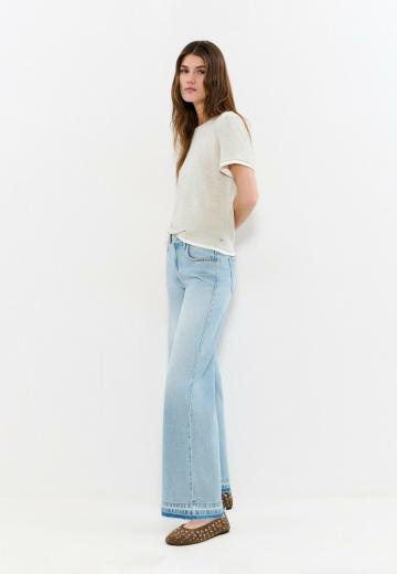 Свободные джинсы