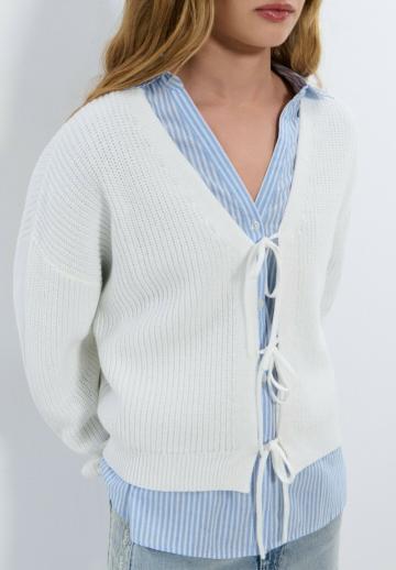 Вязаная кофта