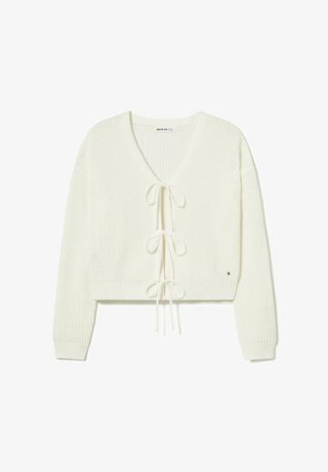 Вязаная кофта