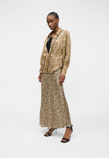 Атласная блузка