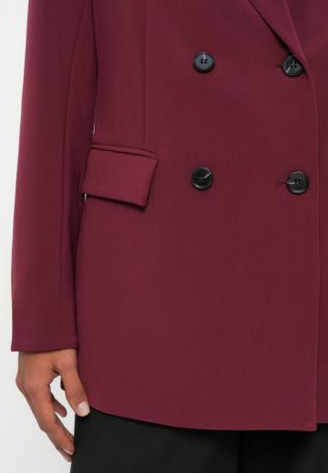 Длинный блейзер