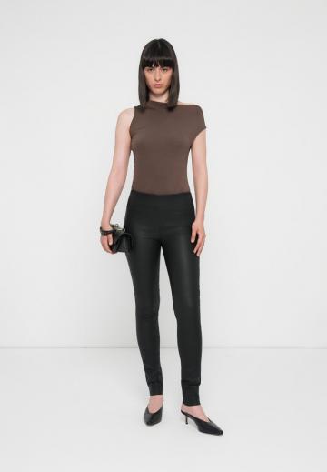 Кожаные штаны