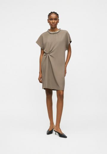 Коктейльное платье