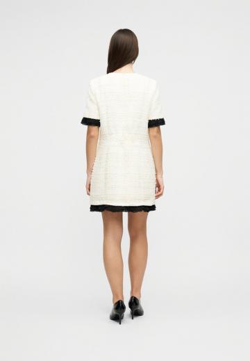 Короткое платье