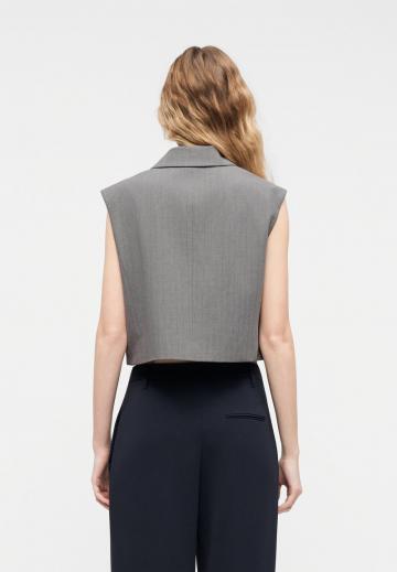 Короткая куртка