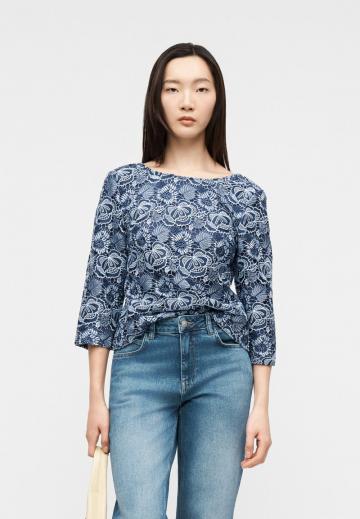 Кружевная блузка