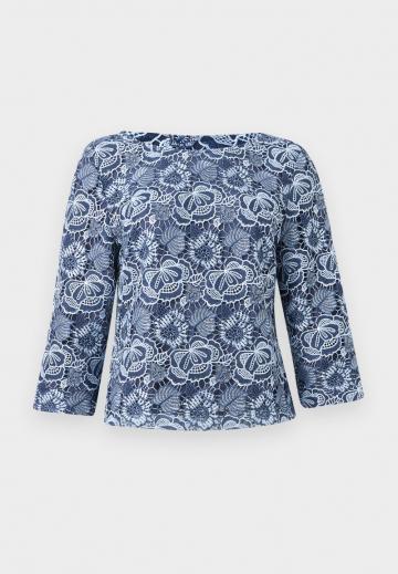 Кружевная блузка