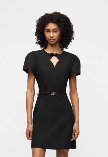 Короткое платье