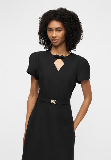 Короткое платье