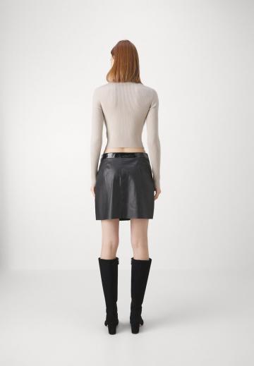 Кожаная юбка