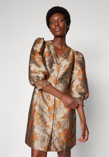 Летнее платье