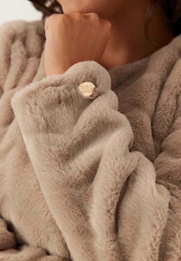 Пуховой жилет