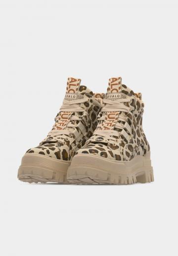 Полусапожки на платформе