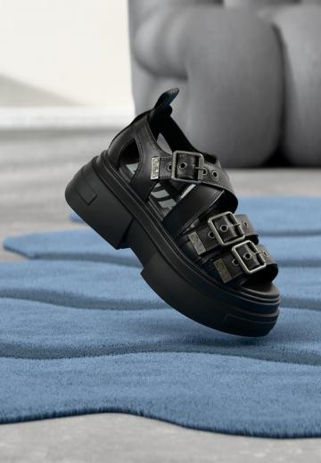 Босоножки на платформе