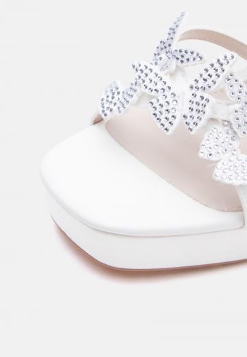 Босоножки на платформе