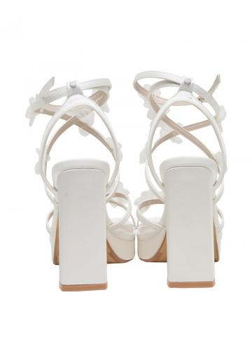 Босоножки на платформе