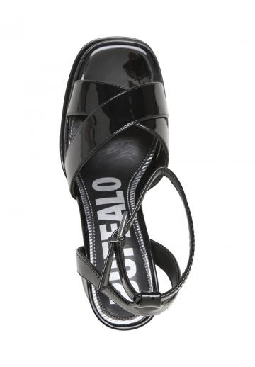 Босоножки на платформе