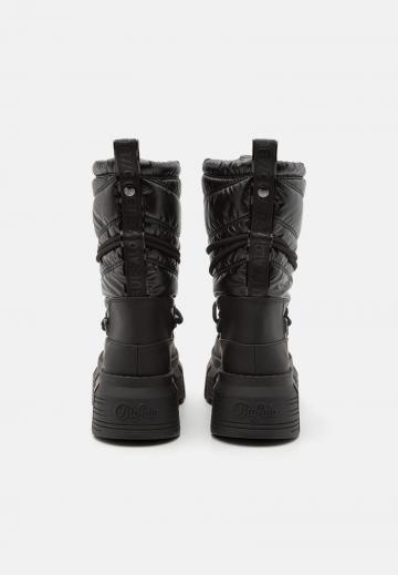 Зимние ботинки