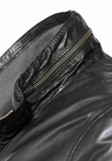 Кожаная куртка