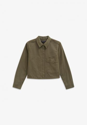 Куртка с накладнымит карманами