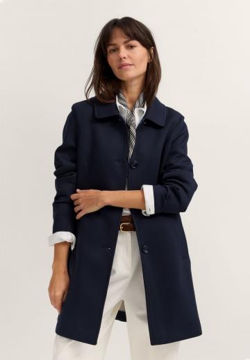 Короткое пальто