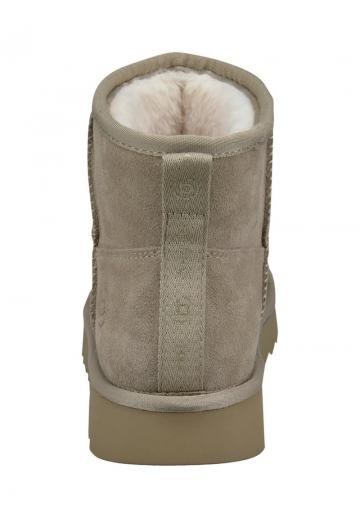 Зимние ботинки