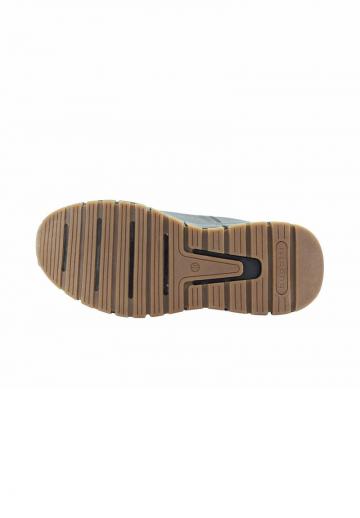 Зимние ботинки