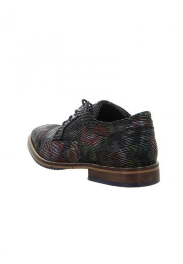 Ботинки на шнуровке