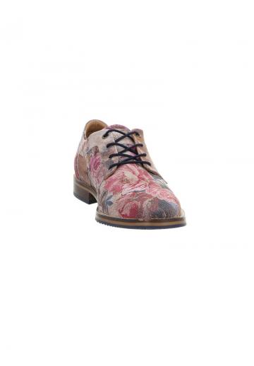 Ботинки на шнуровке