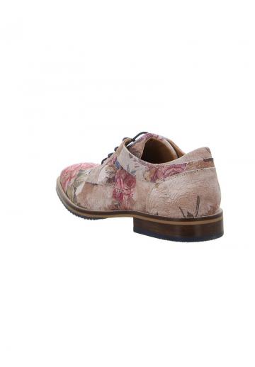 Ботинки на шнуровке