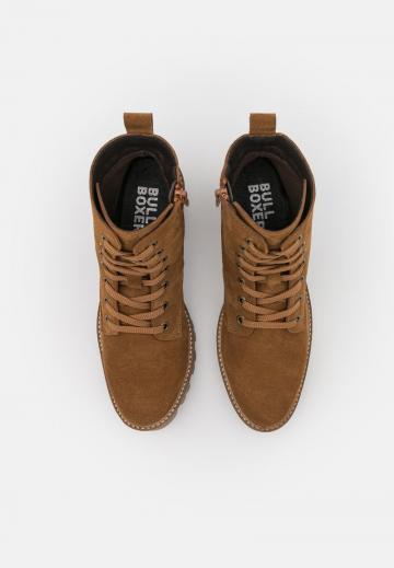 Полусапожки на платформе