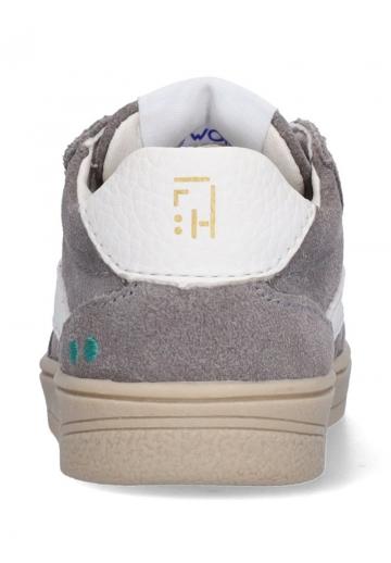 Детская обувь