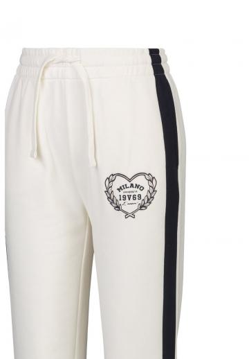 Спортивные штаны