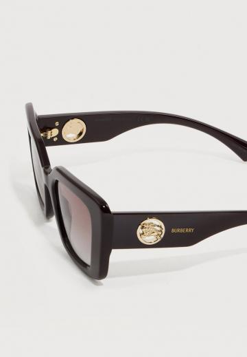 Солнечные очки