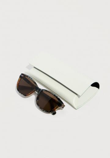 Солнечные очки