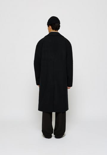 Шерстяное пальто