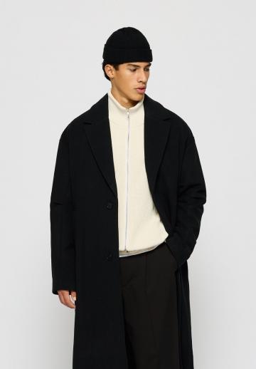 Шерстяное пальто