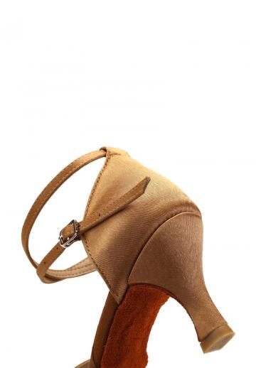 Туфли с ремешком